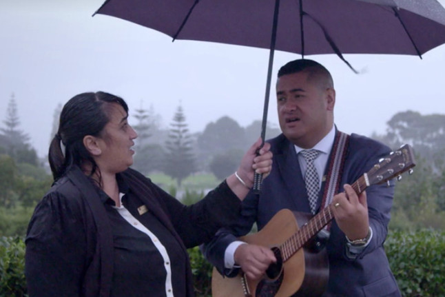 Francis Tipene and Fiona singing