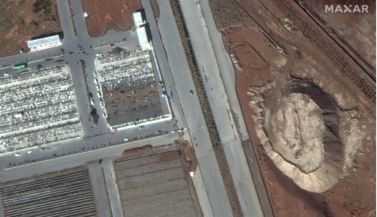 Mass grave pit in Iran visible from space