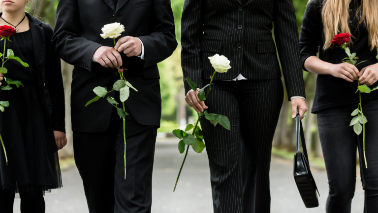 Family mourning ritual