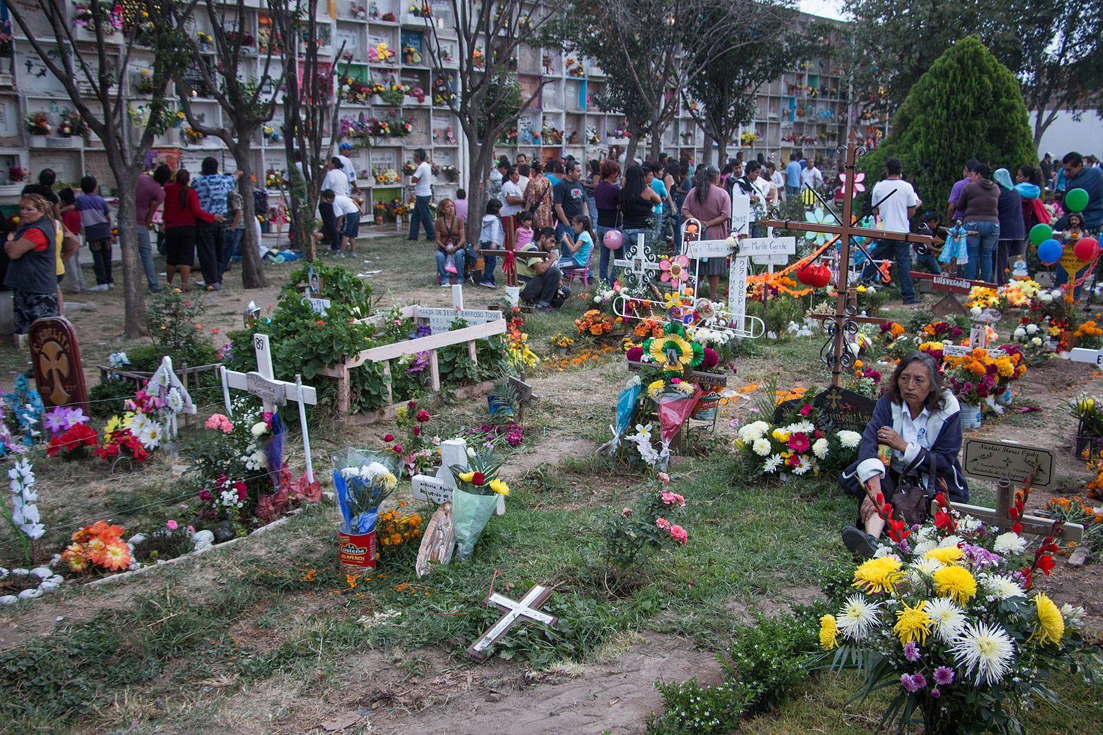 Multi-use cemetery on day of the dead