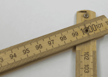Casket measurements