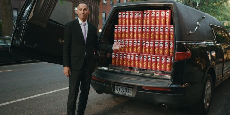 Meet Pringles’ New Spokesperson: @danthefuneralman